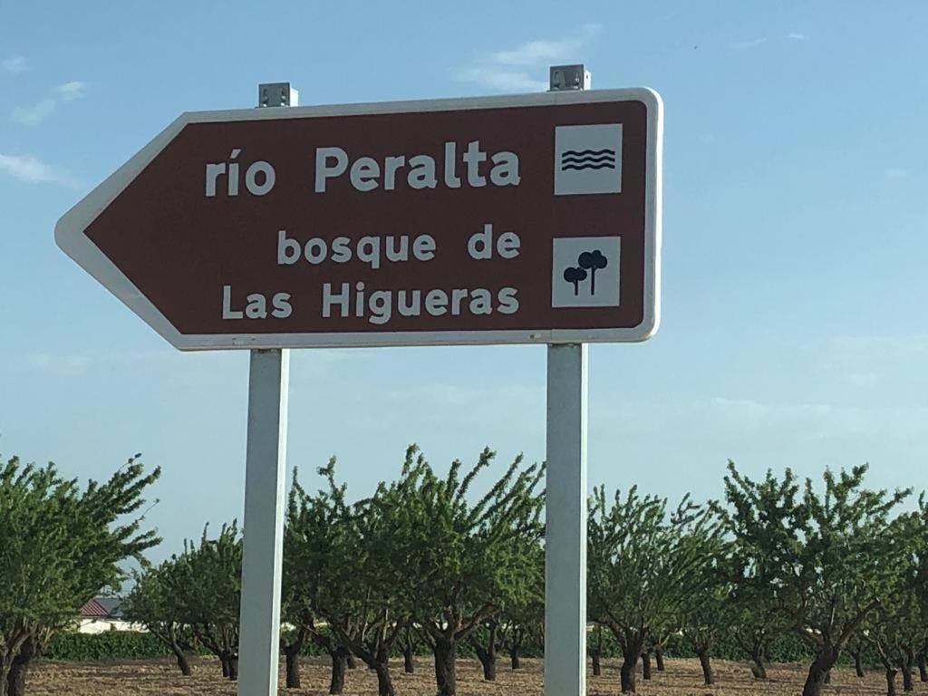 فيلا El Almendro De Fuentes Nuevas كاستريل المظهر الخارجي الصورة