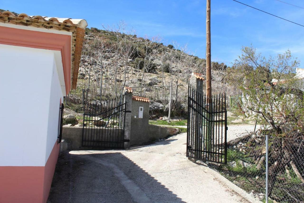 فيلا El Almendro De Fuentes Nuevas كاستريل المظهر الخارجي الصورة